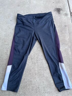Tangerine Dark Gray Leggings with Purple & White Panels